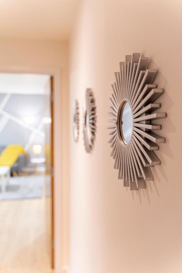 Riley House Spacious City Apartment Ковентри Экстерьер фото